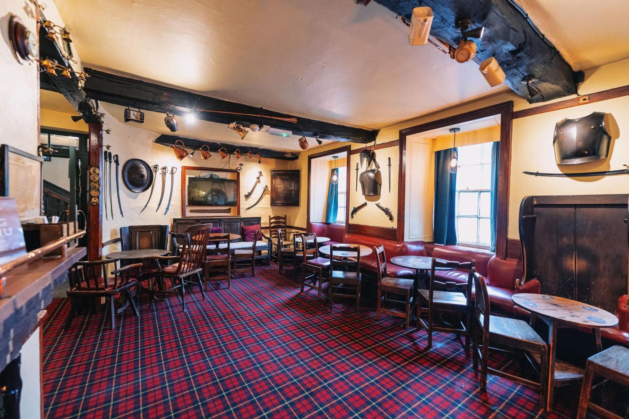 The Bull And Townhouse, Beaumaris- The Inn Collection Group Exterior photo